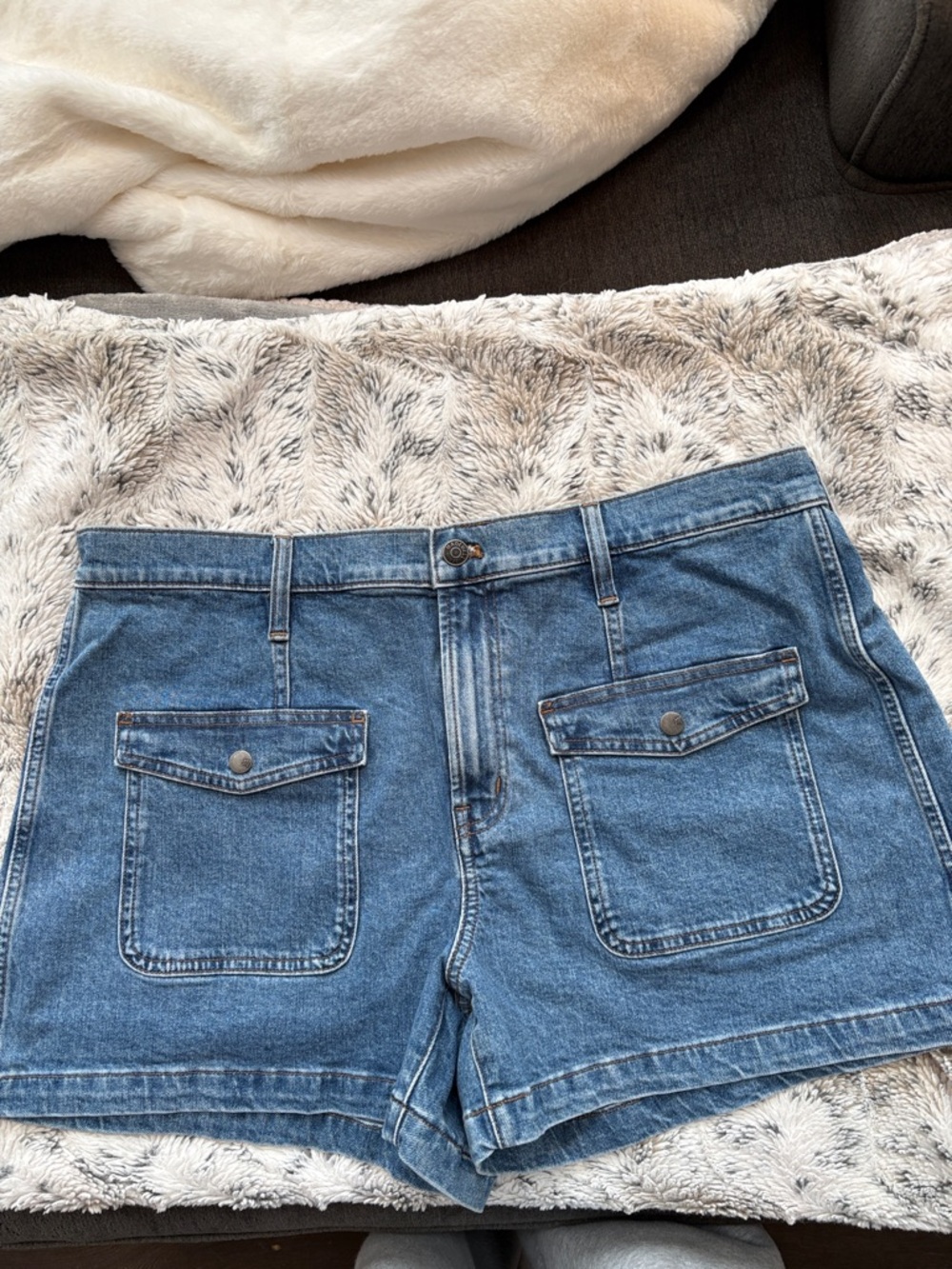 016 Madewell Blue Denim High-Rise Shorts with Flap Pockets